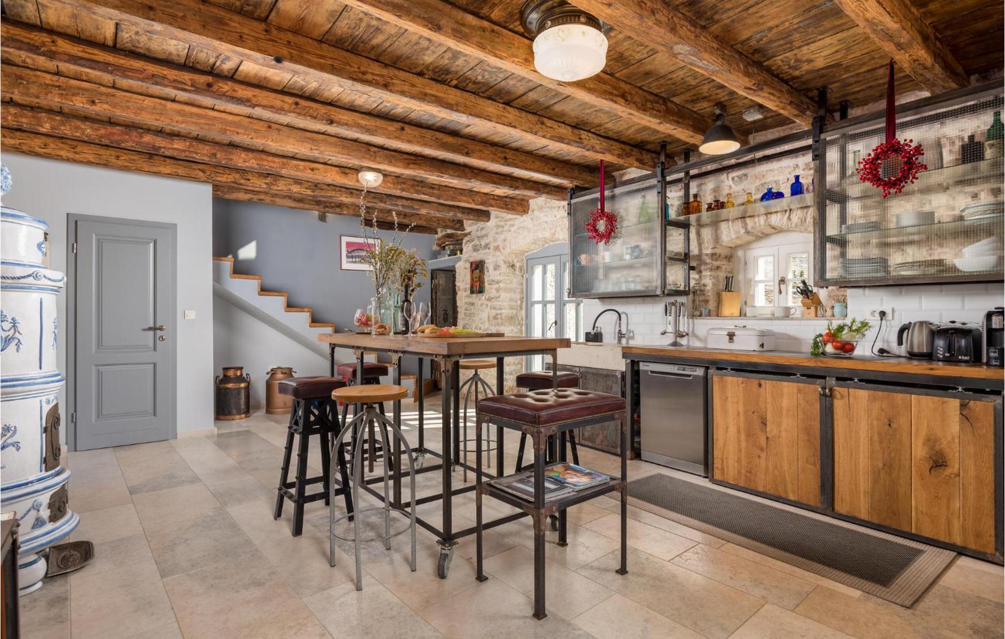 Amazing Home In Foli With Kitchen Extérieur photo